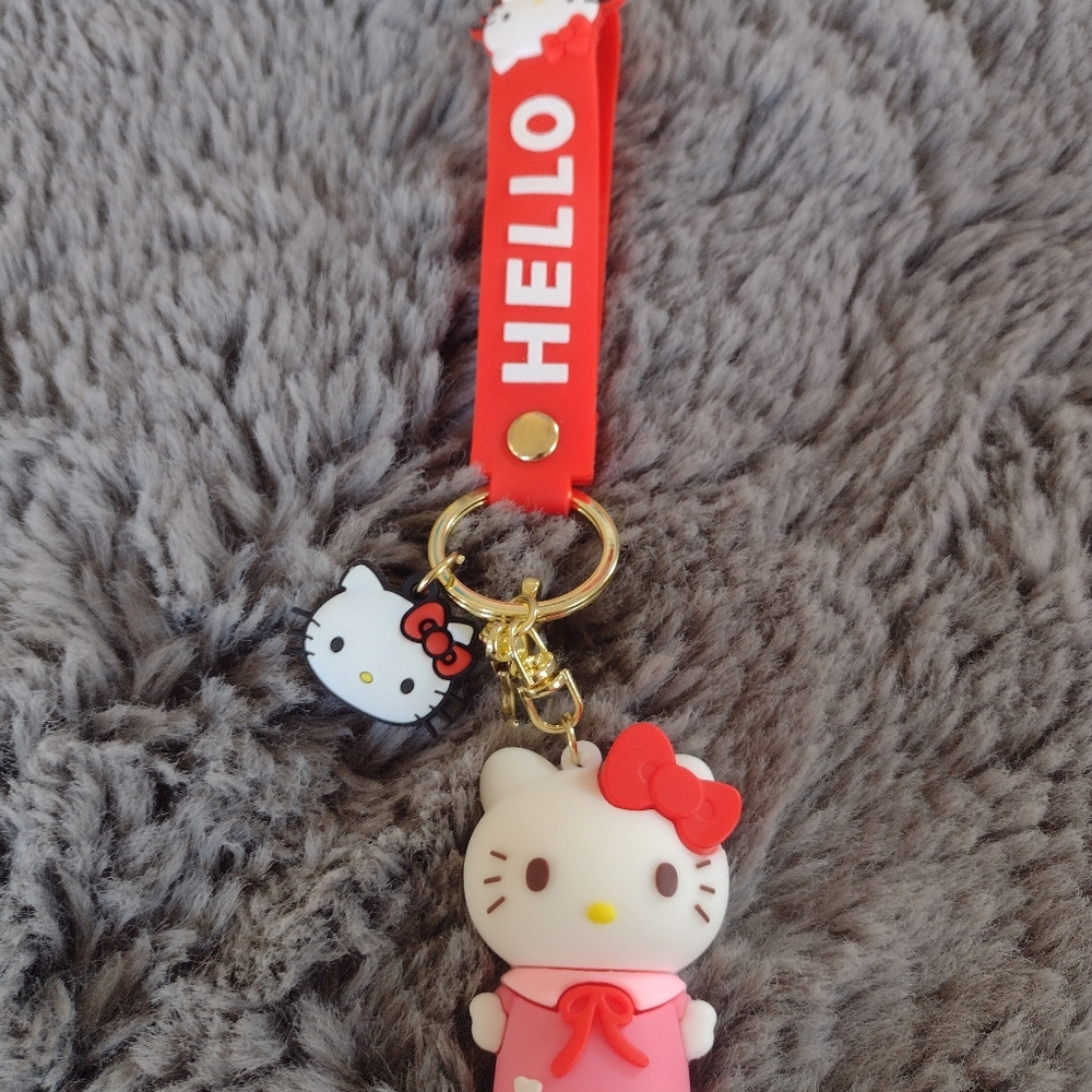 Hello Kitty KeyChain. - Picture 2 of 4